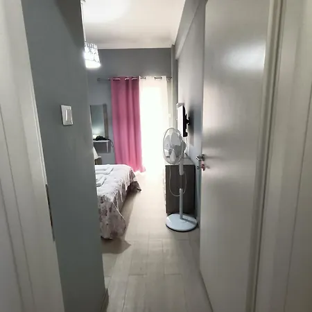 דירה Couple's Escape אתונה
